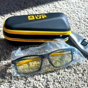 Level Up gaming eyewear (blue light blocking)